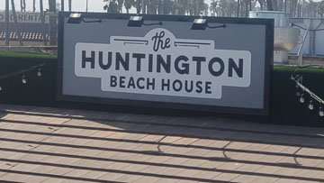 Beach House Sign